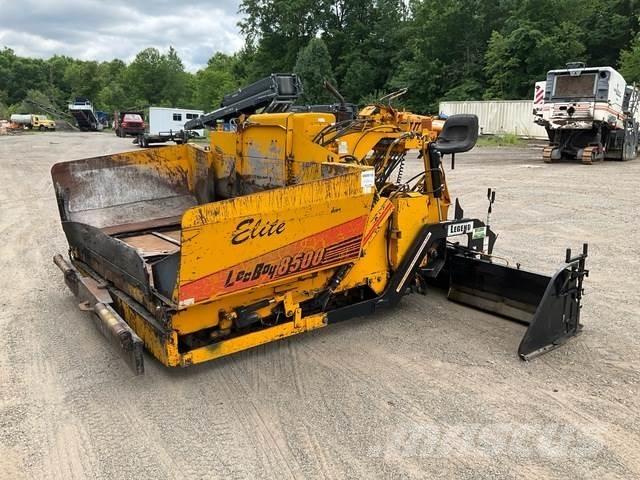 LeeBoy L8500T Asfaldilaoturid