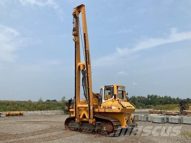 Liebherr RL54 Torupaigaldajad