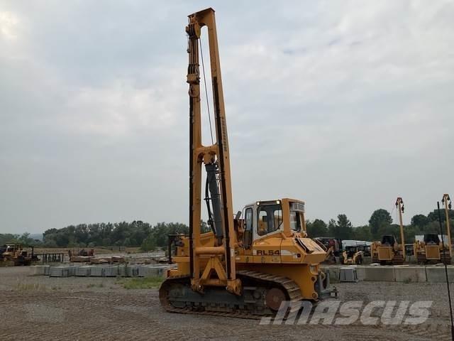 Liebherr RL54 Torupaigaldajad