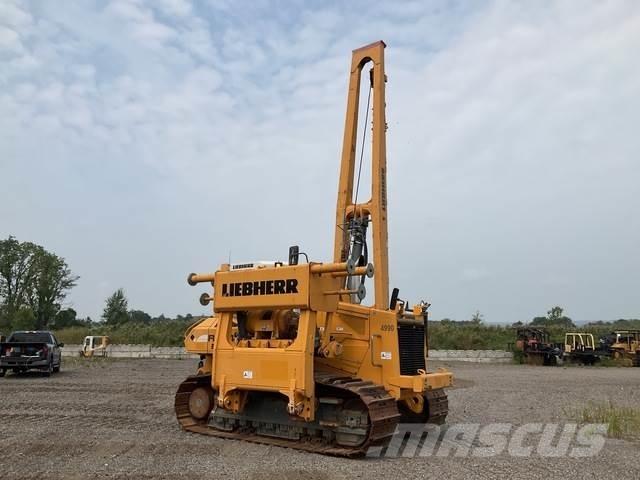 Liebherr RL54 Torupaigaldajad