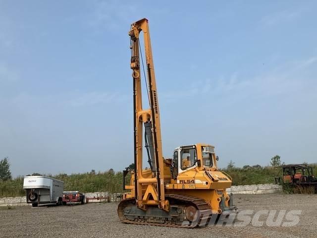 Liebherr RL54 Torupaigaldajad