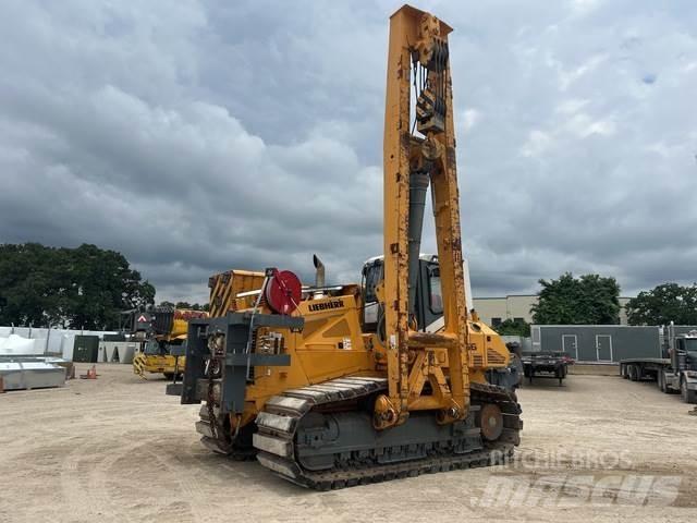 Liebherr RL56 Torupaigaldajad