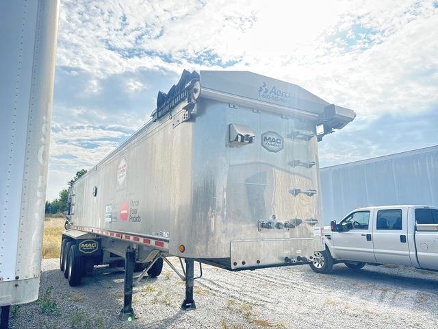 MAC  Liikuvpõrand poolhaagised