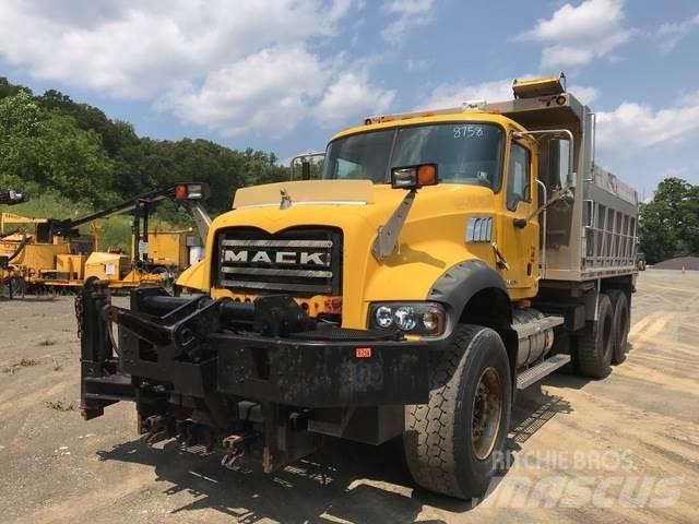 Mack 700 Lumesahad