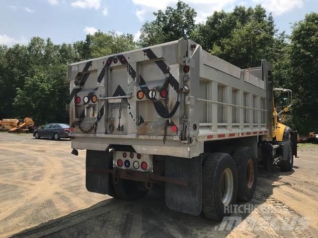 Mack 700 Lumesahad