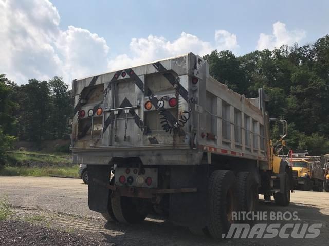 Mack 700 Lumesahad