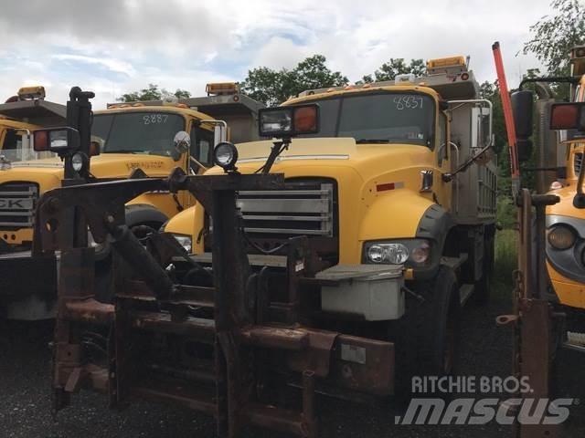Mack 700 Lumesahad