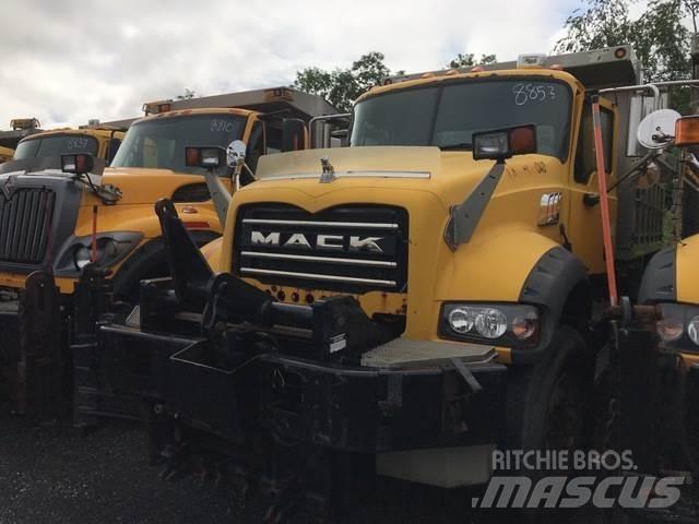 Mack 700 Lumesahad
