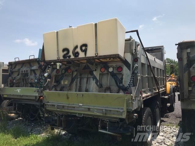Mack 700 Lumesahad