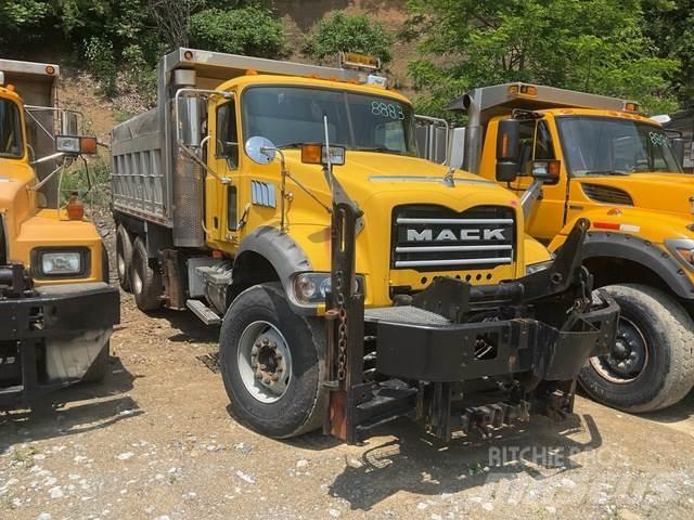 Mack 700 Lumesahad