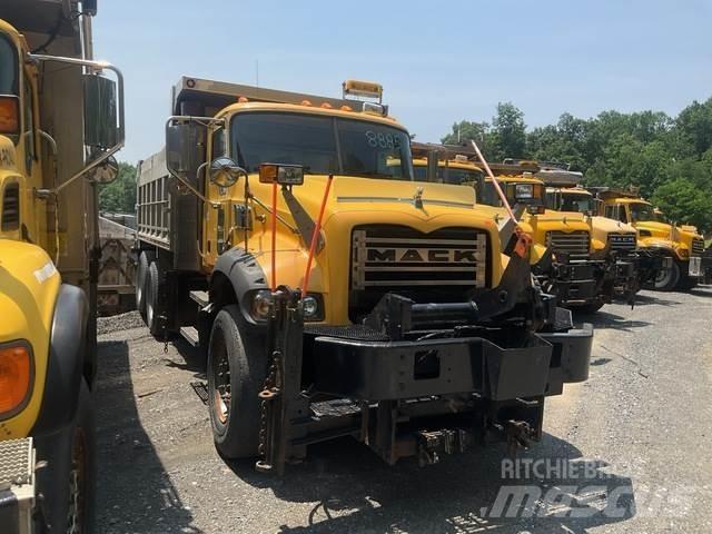 Mack 700 Lumesahad