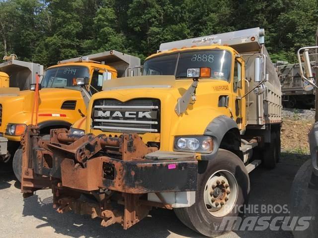 Mack 700 Lumesahad