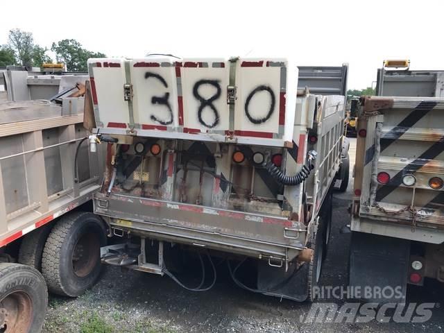 Mack 700 Lumesahad