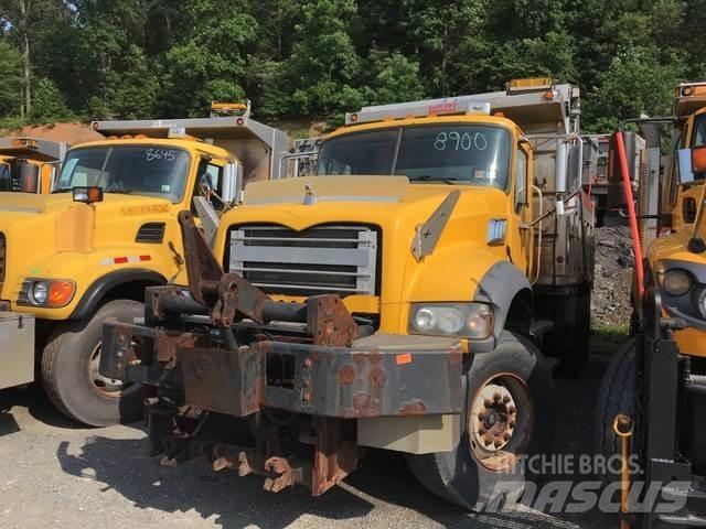 Mack 700 Lumesahad