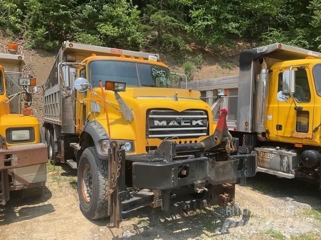 Mack 700 Lumesahad