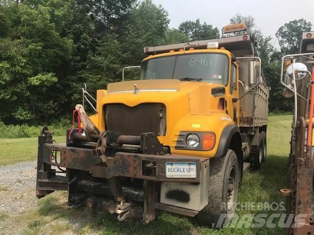 Mack 700 Lumesahad