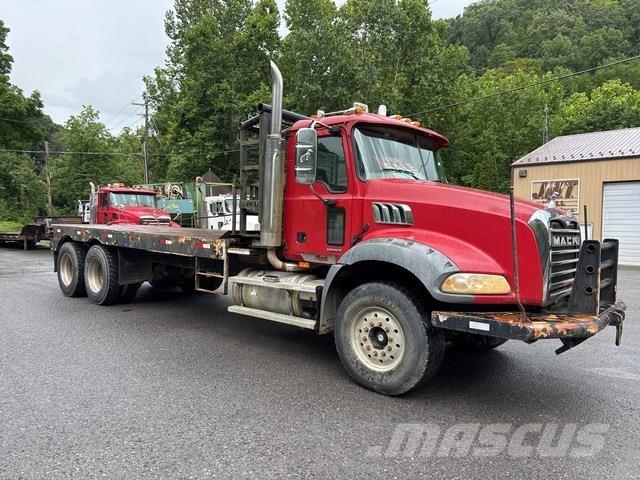 Mack CT713 Puksiirid
