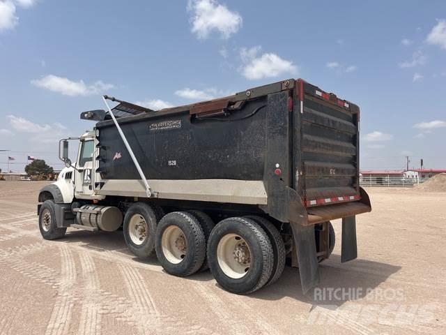 Mack CTP713 Kallurid