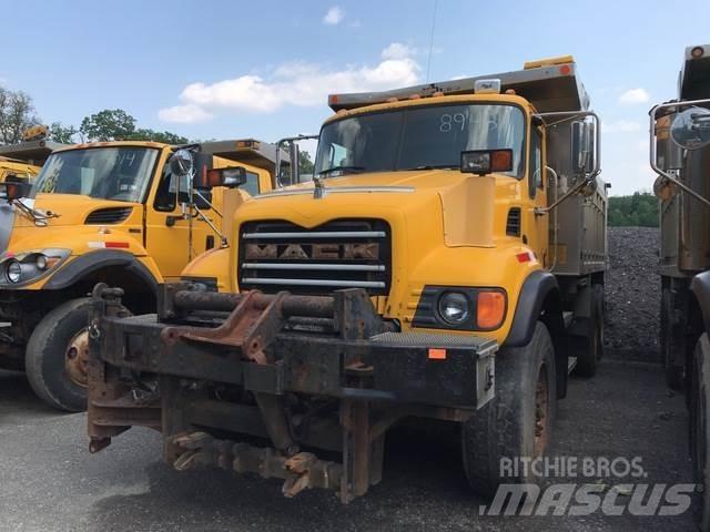 Mack CV700 Lumesahad