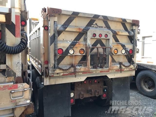 Mack CV700 Kallurid