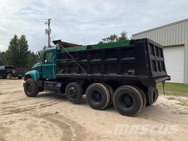 Mack CV700 Kallurid