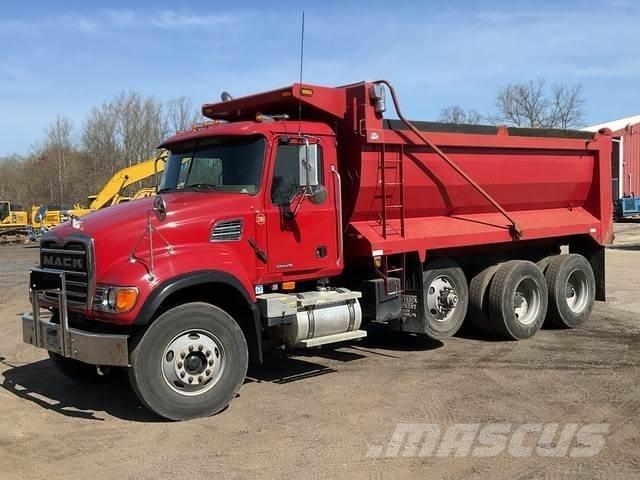 Mack CV713 Kallurid