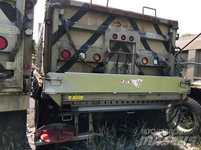 Mack CV713 Lumesahad