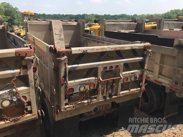 Mack CV713 Lumesahad