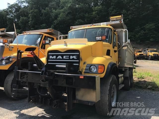 Mack CV713 Lumesahad