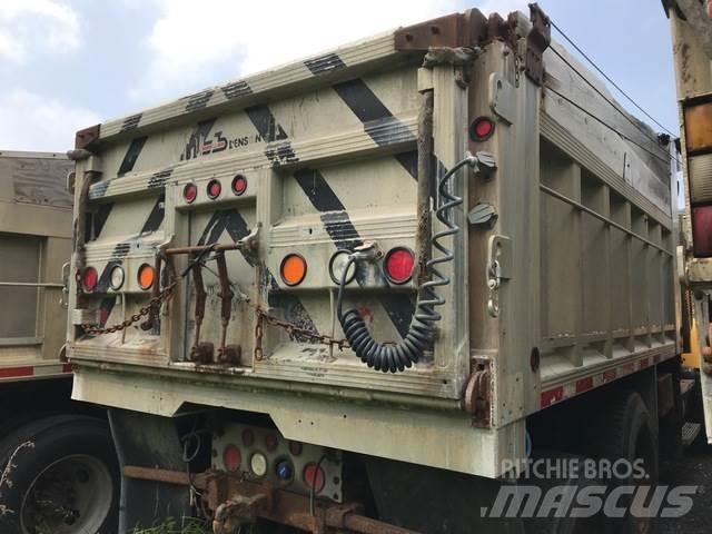 Mack CV713 Kallurid