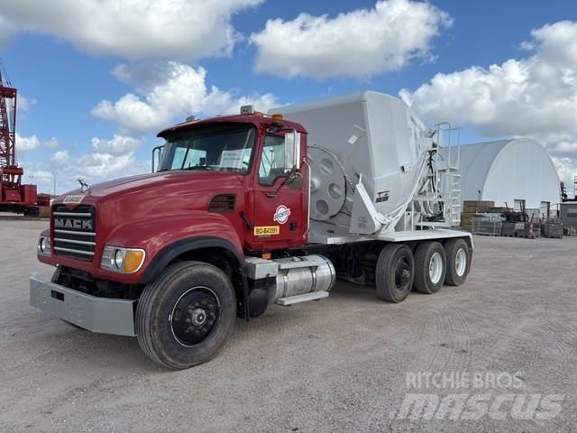 Mack CV713 Muud veokid