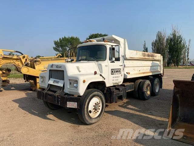 Mack DM686S Kallurid