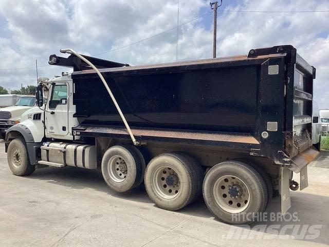 Mack GR64F Kallurid