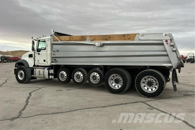 Mack GR64F Kallurid