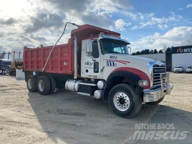 Mack GU713 Kallurid