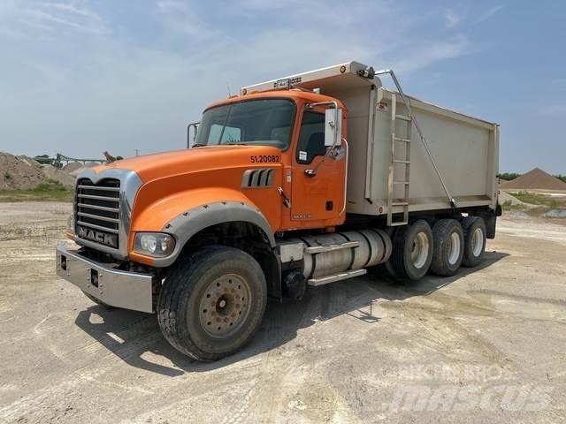 Mack GU713 Kallurid