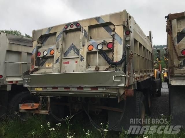 Mack GU713 Lumesahad