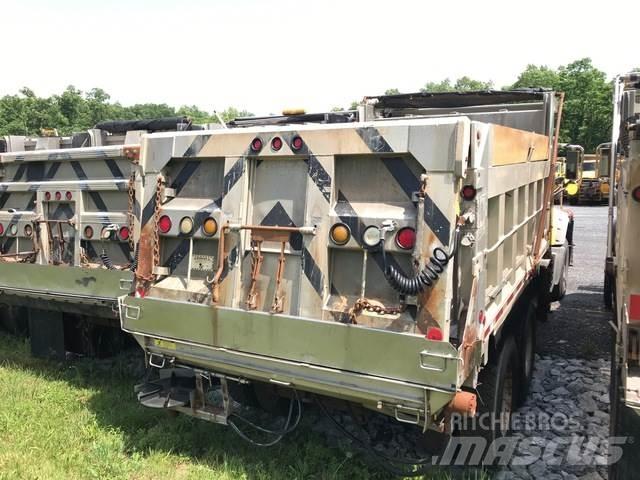 Mack GU713 Lumesahad