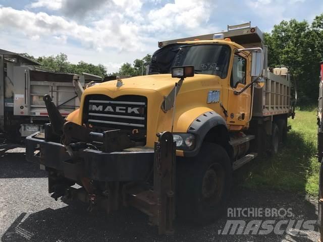 Mack GU713 Lumesahad