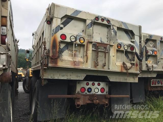 Mack GU713 Lumesahad