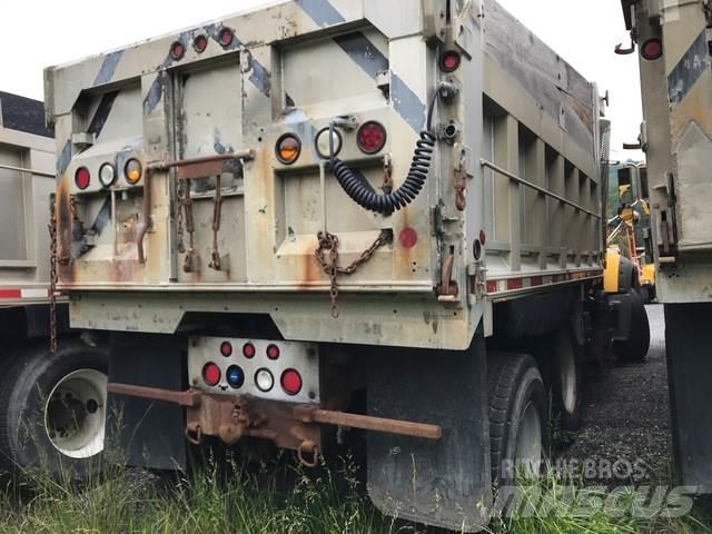 Mack GU713 Lumesahad