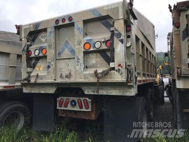 Mack GU713 Kallurid