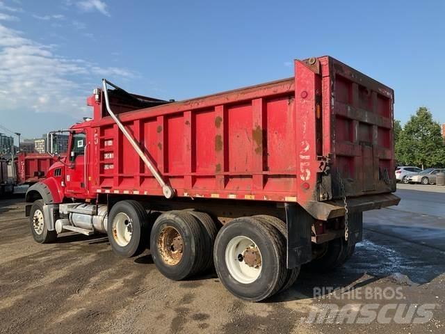 Mack GU713 Kallurid