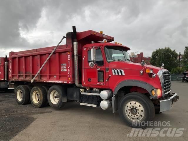 Mack GU713 Kallurid