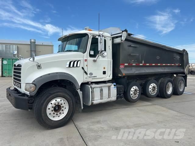 Mack GU713 Kallurid
