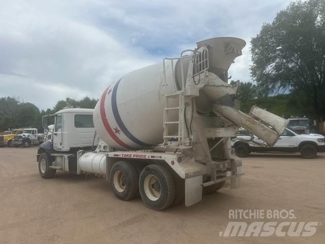 Mack GU813 Muud veokid