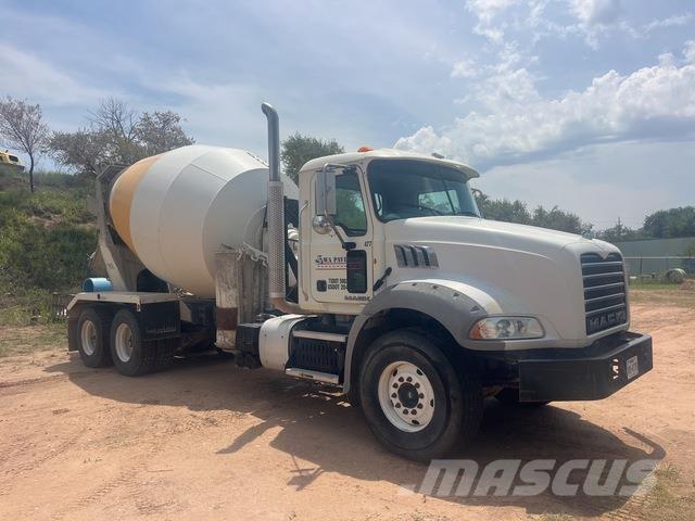 Mack GU813 Muud veokid