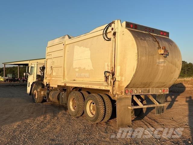 Mack LEU613 Prügiautod
