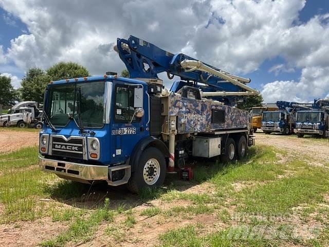 Mack MRU613 Betooni pumpautod