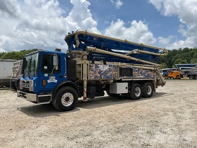 Mack MRU613 Betooni pumpautod